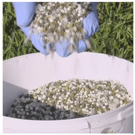 Lawn Launcher Starter Fertiliser 900g & 3kg soil and potting mix fertiliser mix